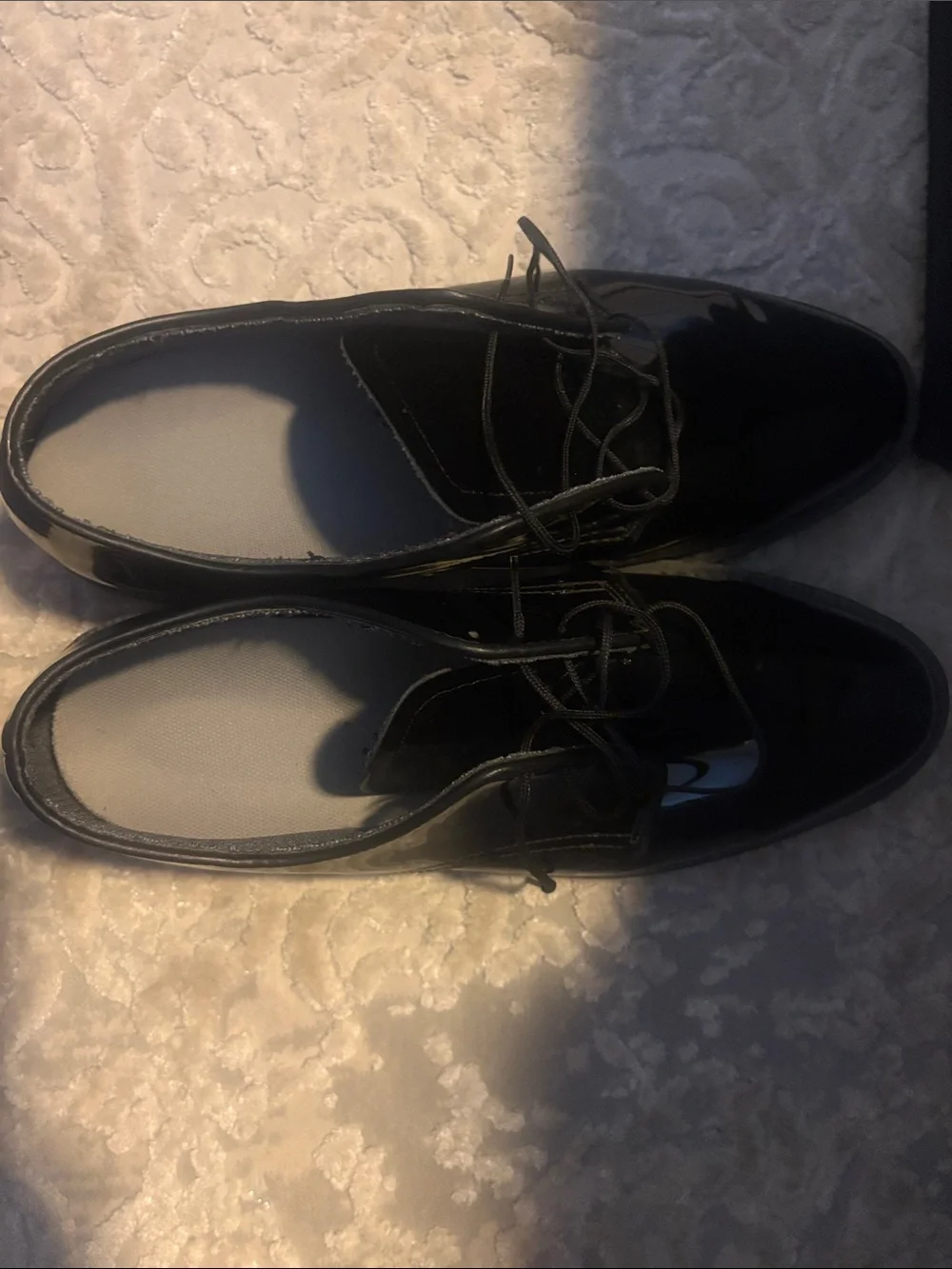 Vibram Men's Black Patent Leather Oxford Shoes
